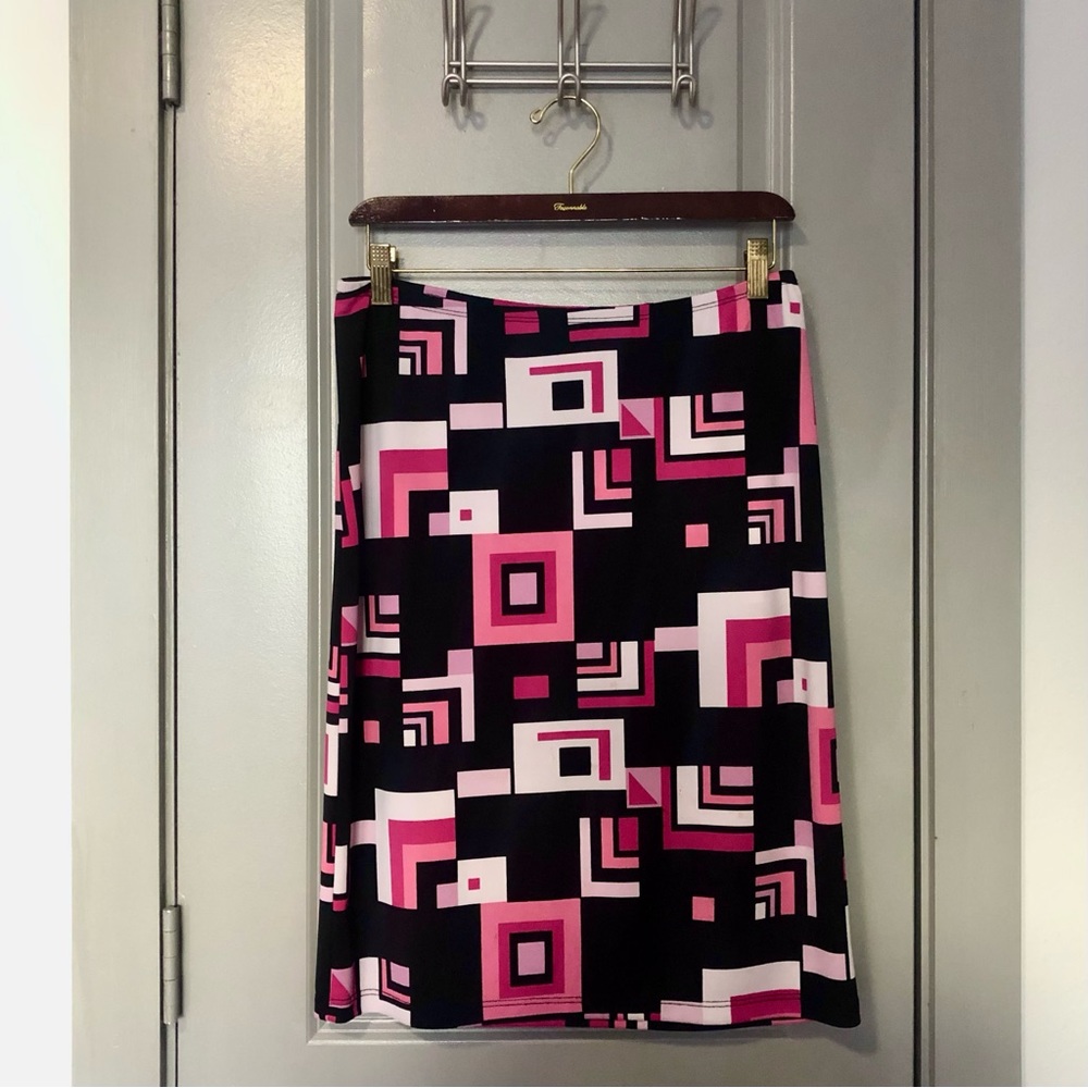 Pink and Black Skirt (M/L)